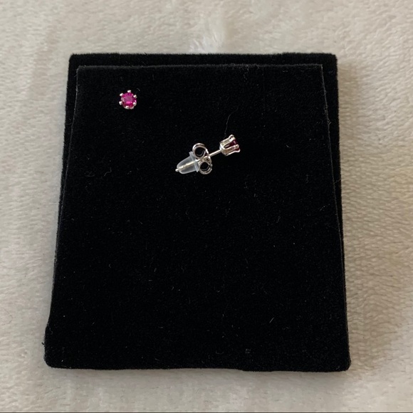 Hand crafted dainty ruby studs - Picture 12 of 16